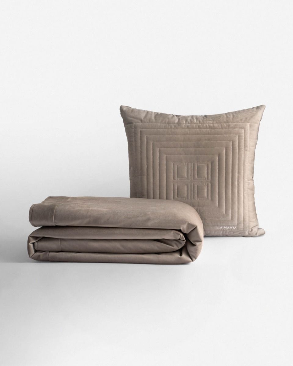 Narzuta Velvet Touch Taupe 240x220 cm