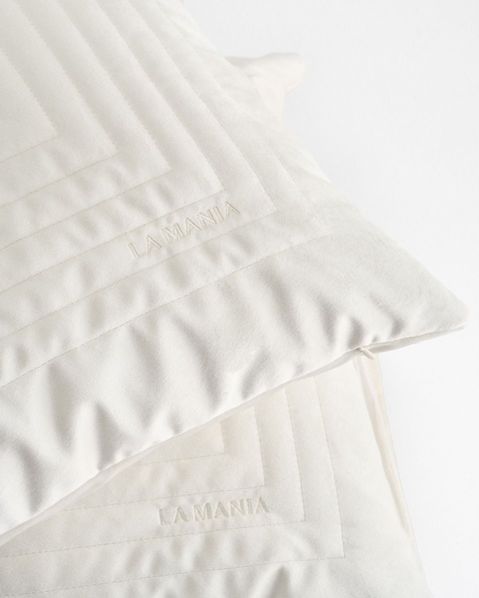 Poduszka Velvet Touch Ivory