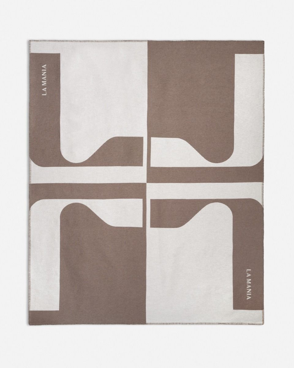 Koc w szelkach Etude