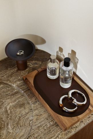 Taca z drewna orzechowego Trave